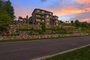 1596 E Millbrook Way S, Bountiful, UT 84010 - Photo 5