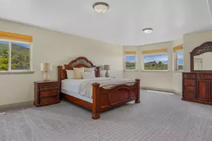 1596 E Millbrook Way S, Bountiful, UT 84010 - Photo 33