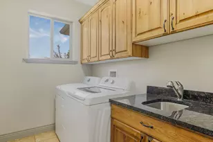 1596 E Millbrook Way S, Bountiful, UT 84010 - Photo 41