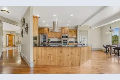 1596 E Millbrook Way S, Bountiful, UT 84010 - Photo 25
