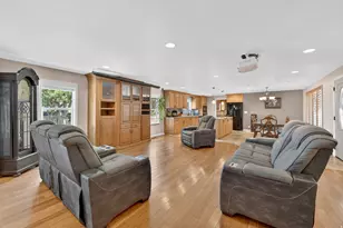 563 E 350 N, Bountiful, UT 84010 - Photo 7