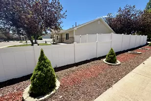 575 N 2300 W, Vernal, UT 84078 - Photo 7