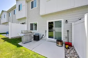 382 E 1850 N, North Ogden, UT 84414 - Photo 21