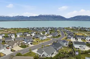 63 E Bliss Dr, Saratoga Springs, UT 84045 - Photo 43