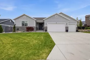 63 E Bliss Dr, Saratoga Springs, UT 84045 - Photo 1