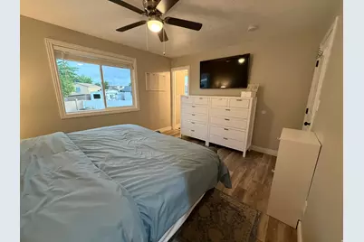 6278 S Hurstbourne Cir W, Taylorsville, UT 84129 - Photo 17