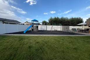 6278 S Hurstbourne Cir W, Taylorsville, UT 84129 - Photo 31