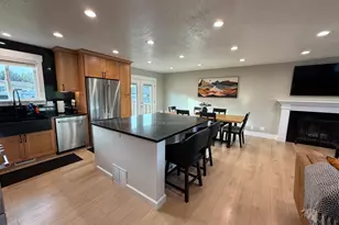 6278 S Hurstbourne Cir W, Taylorsville, UT 84129 - Photo 3