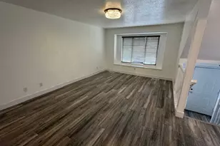 9511 S Fairway View Dr, Sandy, UT 84070 - Photo 13