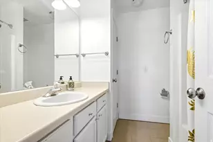9511 S Fairway View Dr, Sandy, UT 84070 - Photo 13