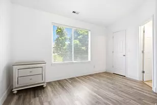 9511 S Fairway View Dr, Sandy, UT 84070 - Photo 25