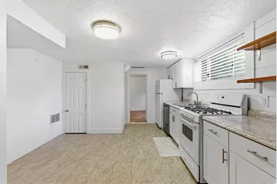 390 S 700 W, Provo, UT 84601 - Photo 13