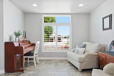 529 W 3100 S, Syracuse, UT 84075 - Photo 17