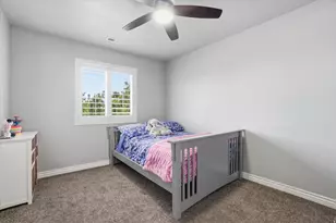 529 W 3100 S, Syracuse, UT 84075 - Photo 25