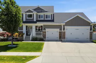 529 W 3100 S, Syracuse, UT 84075 - Photo 1