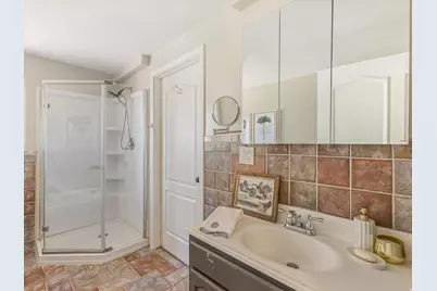1005 E Violet Dr S, Sandy, UT 84094 - Photo 17