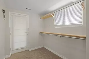 1005 E Violet Dr S, Sandy, UT 84094 - Photo 17