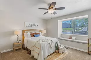 1005 E Violet Dr S, Sandy, UT 84094 - Photo 11