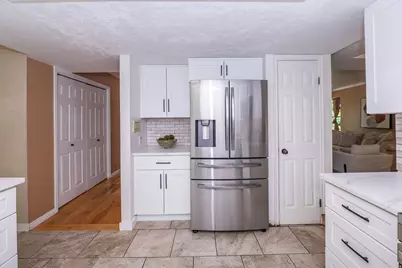 10101 S Wasatch Blvd, Sandy, UT 84092 - Photo 13