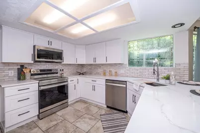 10101 S Wasatch Blvd, Sandy, UT 84092 - Photo 11