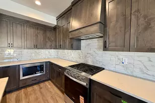 2923 N Galloway Ln, Ogden, UT 84404 - Photo 7