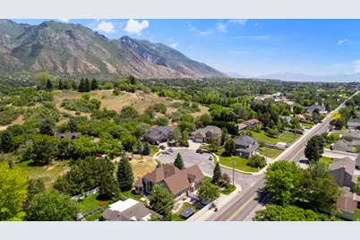 13 E Sledhill Cir N, Alpine, UT 84004 - Photo 17
