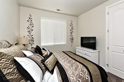 1666 W Caledonia Dunes Dr W, Saint George, UT 84770 - Photo 17