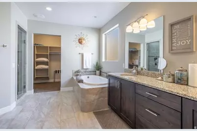 1504 W Shinnecock Dr, Saint George, UT 84770 - Photo 13