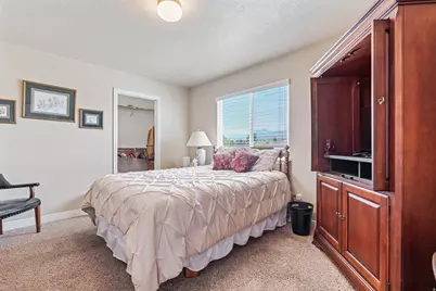 5461 W Woodcroft Ln, Herriman, UT 84096 - Photo 31