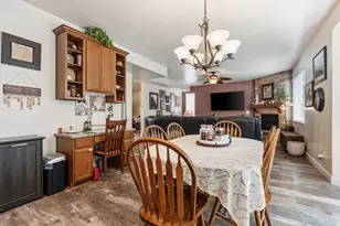 5461 W Woodcroft Ln, Herriman, UT 84096 - Photo 9