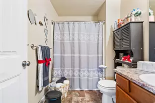 5461 W Woodcroft Ln, Herriman, UT 84096 - Photo 29