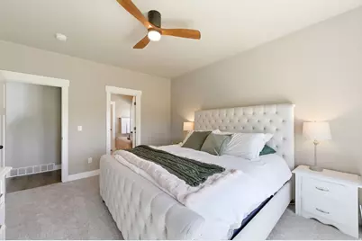 57 E Beacon Dr, Saratoga Springs, UT 84045 - Photo 9