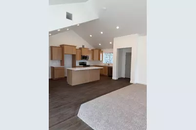 208 E 850 N #A, Tooele, UT 84074 - Photo 3