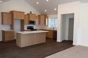 208 E 850 N, Tooele, UT 84074 - Photo 3