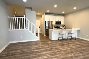 15091 S Reins Way W, Bluffdale, UT 84065 - Photo 3