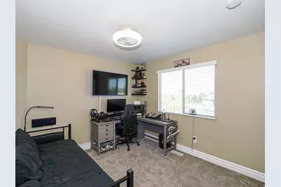 879 W Saddlebrook Dr, Kaysville, UT 84037 - Photo 31