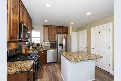 879 W Saddlebrook Dr, Kaysville, UT 84037 - Photo 21