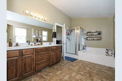 879 W Saddlebrook Dr, Kaysville, UT 84037 - Photo 29
