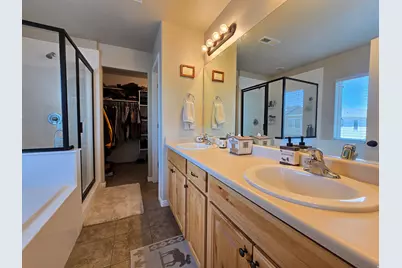6914 S Mysteria Ln W, Midvale, UT 84047 - Photo 9