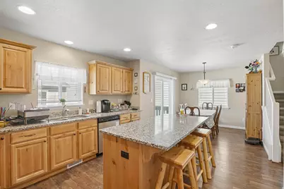 6914 S Mysteria Ln W, Midvale, UT 84047 - Photo 9