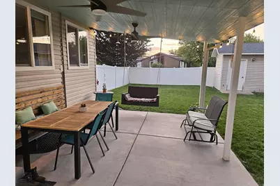 1037 E 1500 N, Layton, UT 84040 - Photo 27