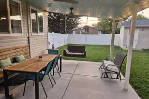 1037 E 1500 N, Layton, UT 84040 - Photo 27