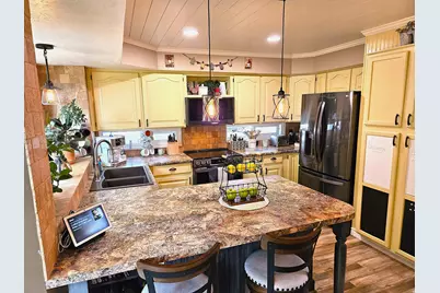 1037 E 1500 N, Layton, UT 84040 - Photo 9