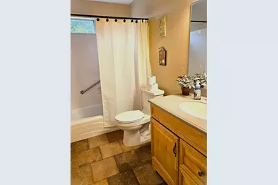 1037 E 1500 N, Layton, UT 84040 - Photo 21