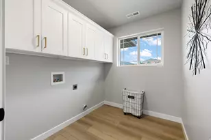 212 N Mia Cv E, Saratoga Springs, UT 84045 - Photo 25