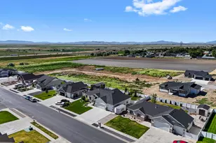 1422 W 3225 S, Perry, UT 84302 - Photo 31