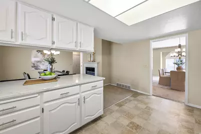 6487 S Tanner Way, Murray, UT 84121 - Photo 11