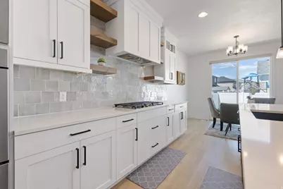10938 S Glamis Dune Dr, South Jordan, UT 84009 - Photo 11