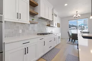 10938 S Glamis Dune Dr, South Jordan, UT 84009 - Photo 11