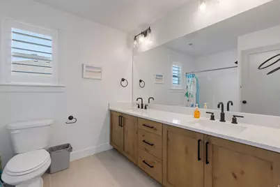 10938 S Glamis Dune Dr, South Jordan, UT 84009 - Photo 25